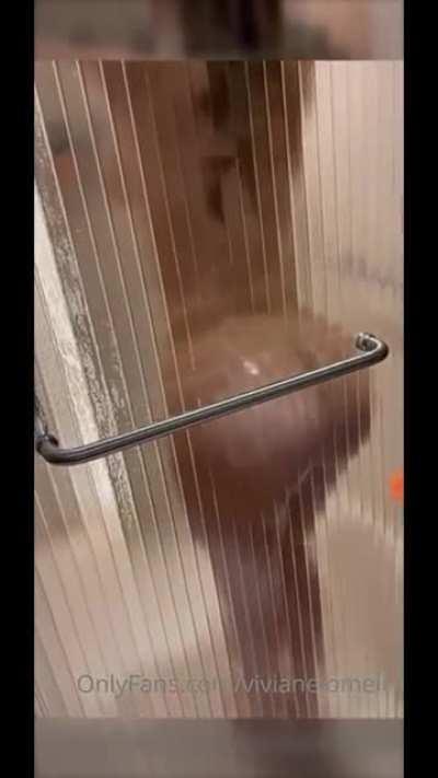 Mi humilde aporte Banda 🍑 Sugiéranle que haga uno Cogiendo