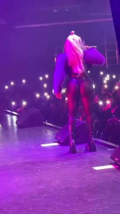 Jada Kingdom (@jadakingdom)