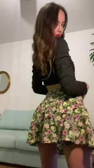 Let my holes be the first thing you enter this year😍