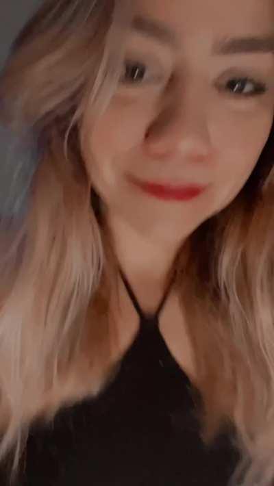 i need something between my boobs!!