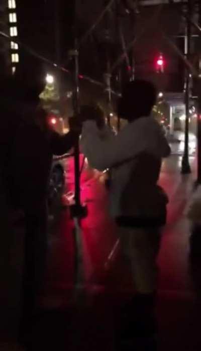 Yall pressing a Deebo built nigga in timbs? He warned him 🤦🏻