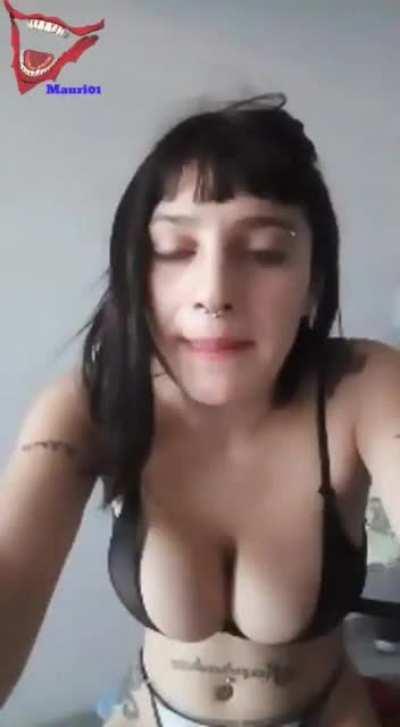 Algún server de discord donde este ella?