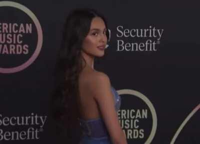 Olivia Rodrigo at AMAs 2021