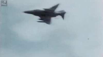 A compilation of footage from Operation Rolling Thunder, including B-52s, F-4s, F-105s, and F-100s [gif]