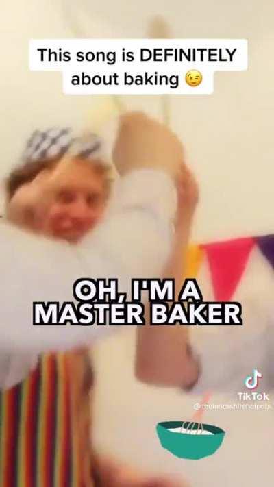 A normal song about baking... (by @thelancashirehotpots)