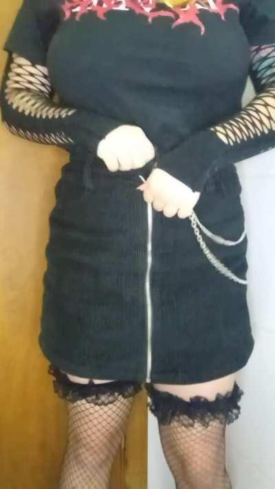 do you like emo girls with big titties?