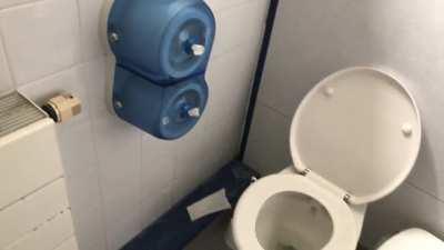 Please leave the toilet as you would like to find it.