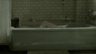 Sally Hawkins is turning 45 today. Here's the birthday girl showing her amazing nude body w/zoom in her delicious ass (in 4K)