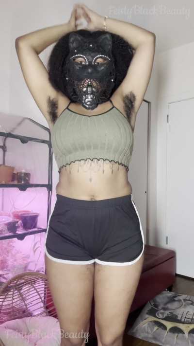 New Clip! Quick Stretch: Hairy Ebony Armpits 4K