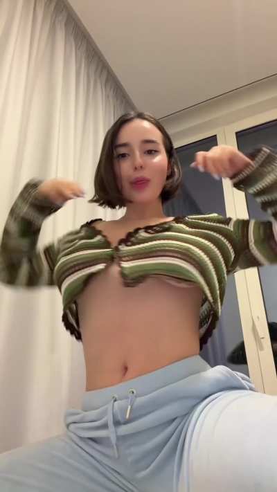I am a little doll for pervs 🧸 but if you are my daddy, I will pose, please, and obey boyfriend