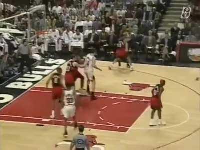 [Highlight] Every Dennis Rodman's 3-Pointer as a Bull