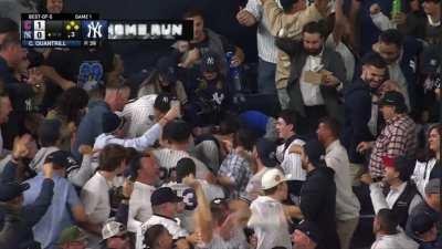 [Highlight] Harrison Bader ties it up with a solo home run!