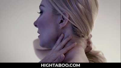 Aaliyah Love drilled by doctor