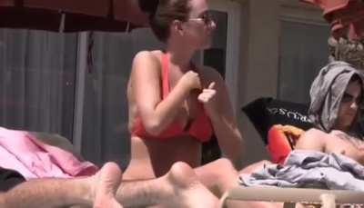 Best mommy award goes too