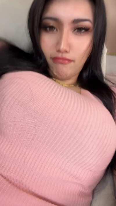 who'd be freaky enough to suck the milk right out of these big asian tittys?