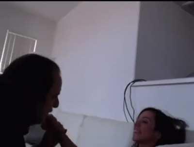 Old man gets lucky with a Milf