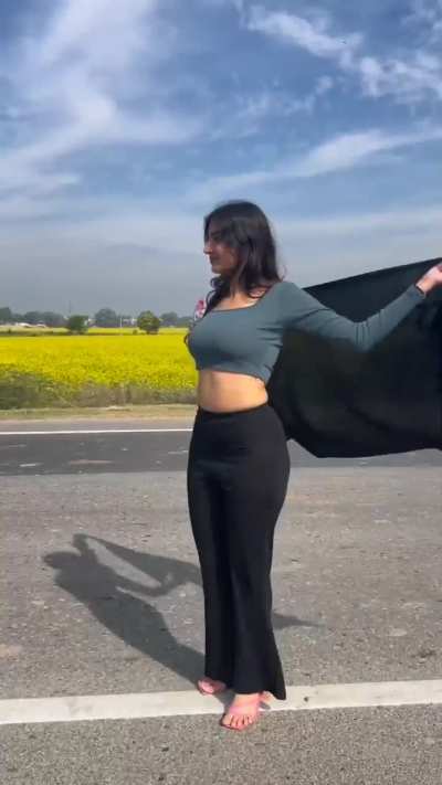 Bhavani mudhani sexy juicy body