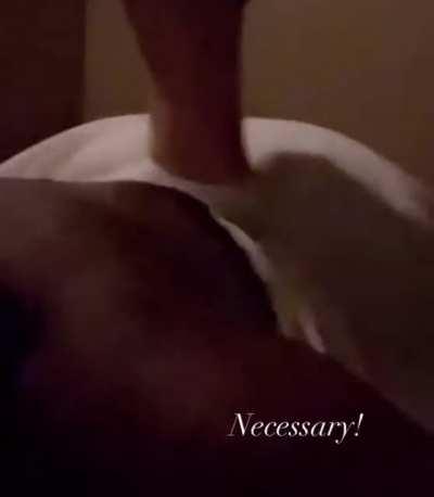 Massage therapist uses her whole leg to shake Damn’s wagon