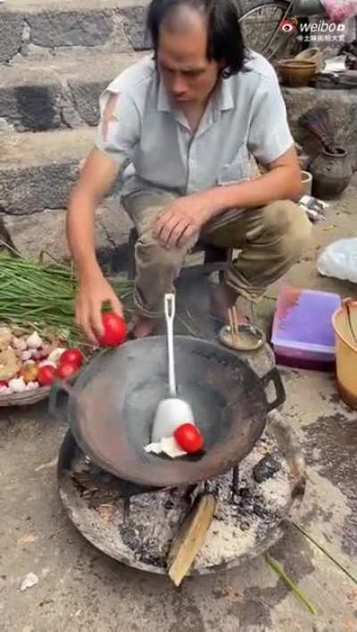 Endia street vendor's weakest challenger: