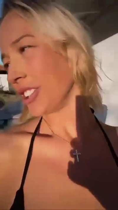 Sophie Cunningham bikini TikTok
