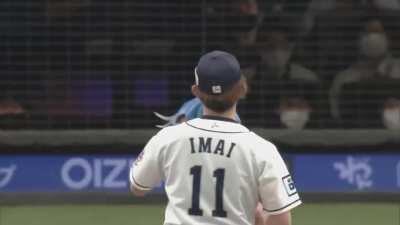 22 year old Hanshin Tigers rookie Teruaki Sato hits his 6th spring training homerun to right-center, breaking Kyosuke Sasaki's 49-year record (1972) for most homeruns hit by a rookie during the preseason.