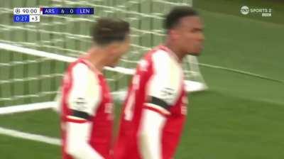 Big Gabi PROTECTS that clean sheet.