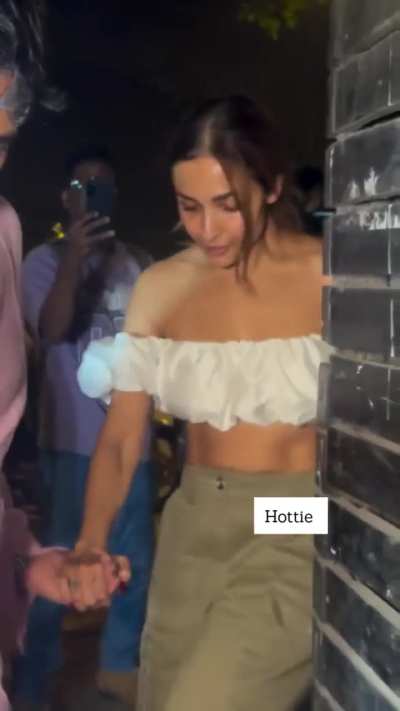 Malaika Arora Sexy Look 🔥🤍