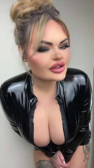 Megan Million, Mia Williams, LexieEssex & Mia Mur : ChaosDoll soundtrack