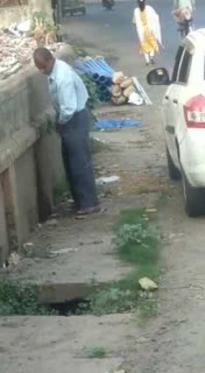 Washing his face with urine. WTF. [NSFW]