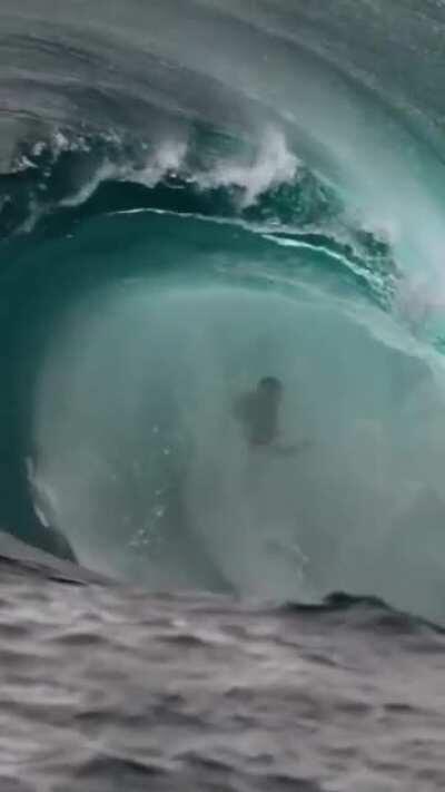 Somehow more heavy than sea....