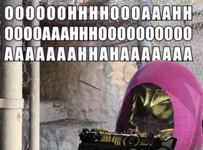 Wormcrutch hunters when their radar turns red