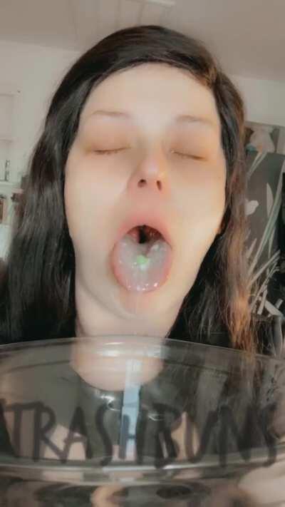 Do you like it handsfree? 🖤 [OC]