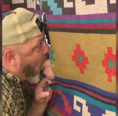 (48)A simple blue collar man, with a big special cock, is a favorite thing. #minneapolis