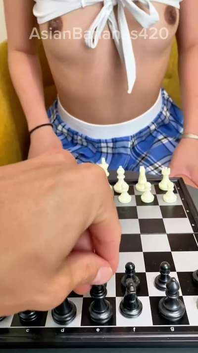 If you beat me in chess I'll let you hit 😏