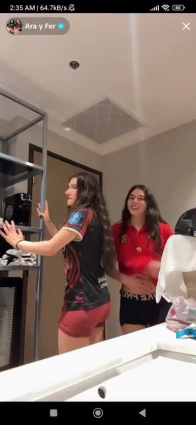 Que fantástico culo tiene 🍑