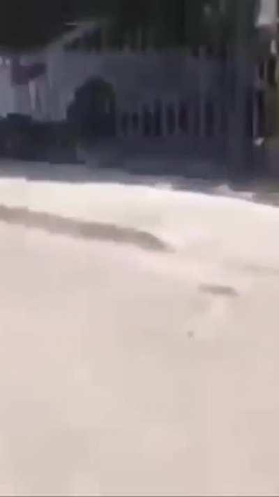 Kidnapped in broad daylight by armed men wearing badges of the Baja California Attorney General's Office; his body was found 12 hours later. Mexicali📍