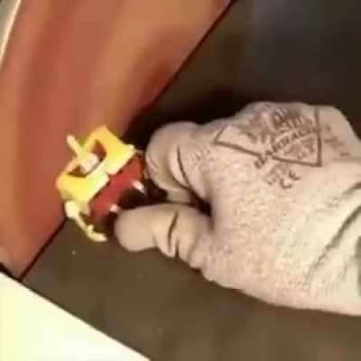 yro'ue skongpub is: damn killt