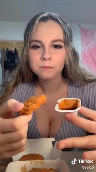 She knows how to make em giggle