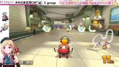 Aki finds it hard to stay seiso during the tournament 💀🍏