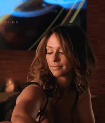 Jennifer Love Hewitt