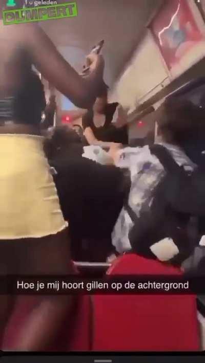 Getting assaulted by 9 people👌👌