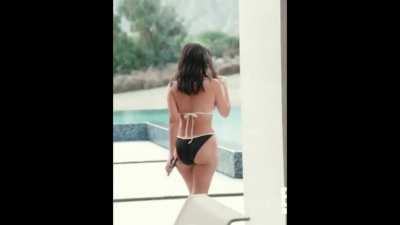 🍑🍑🍑🍑🔥💣👙