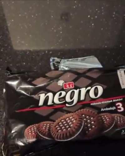 W*sterner Trying Based Roach Oreo Be Like :