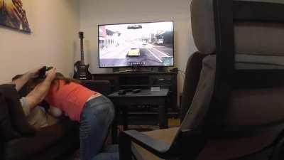 I suck off my BF while he sucks at playing Xbox 🎮 [OC]