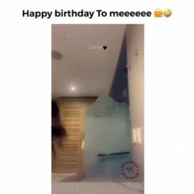 I first thought she was hanging in the air