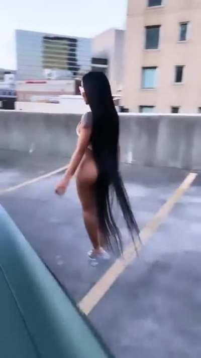 Her ass so fucking fat👅💦💦