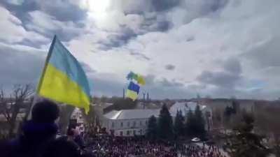 The people are protesting in Kherson about Russian Occupation and it is clear that Russia is not welcome in Ukraine