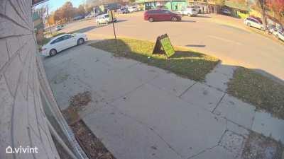 Idiot in van causes slo-mo t-bone