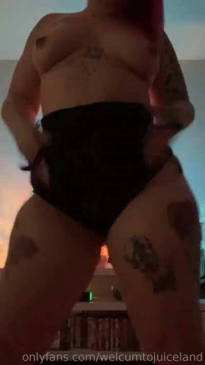 Welcumetojuiceland Get Naked