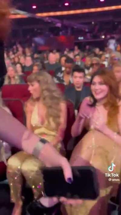 Was the person working for the AMAs not supposed to film Taylor?